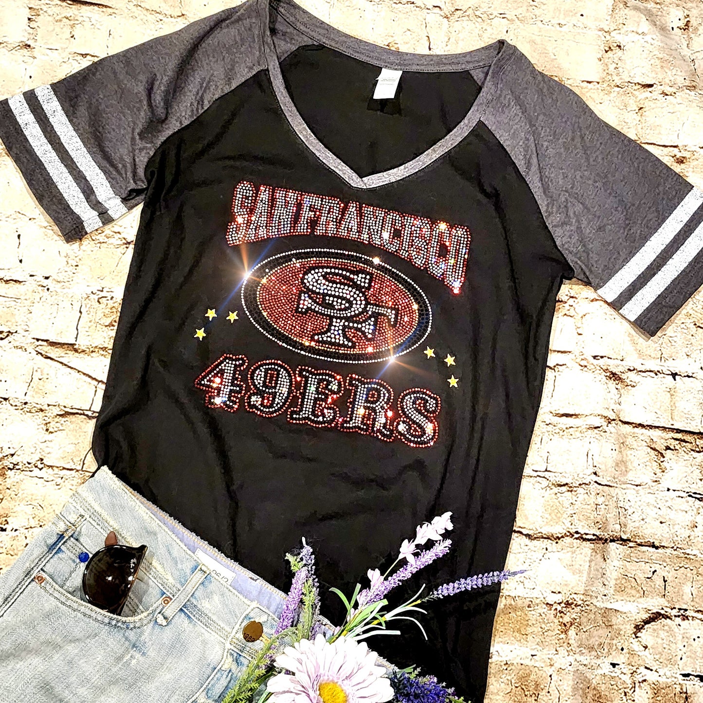 Rhinestone 49ers Women's Relaxed Fit V-Neck T-shirt Striped Sleeve Bling San Francisco 49ers Top