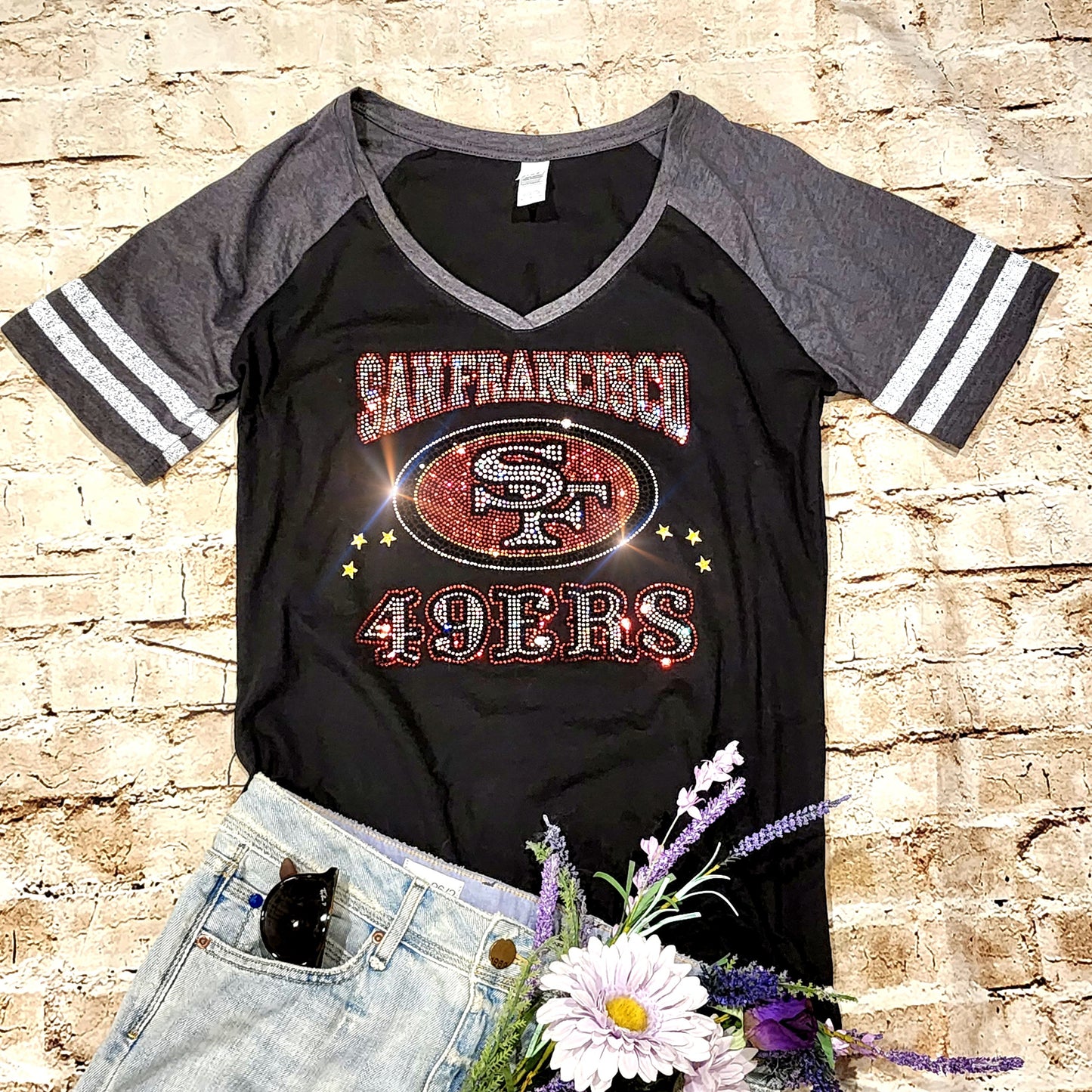 Rhinestone 49ers Women's Relaxed Fit V-Neck T-shirt Striped Sleeve Bling San Francisco 49ers Top