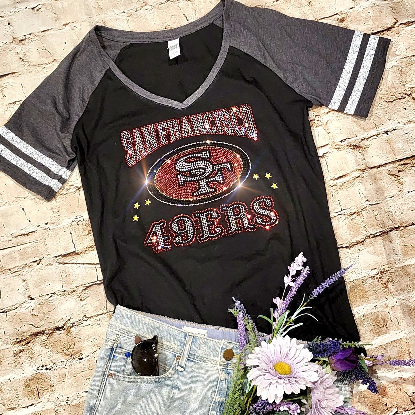 Rhinestone 49ers Women's Relaxed Fit V-Neck T-shirt Striped Sleeve Bling San Francisco 49ers Top