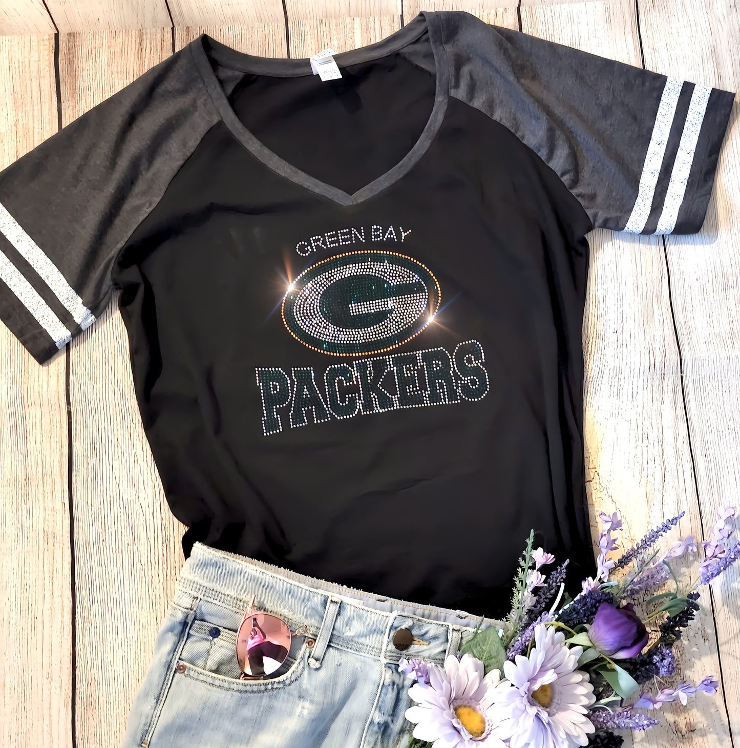 Rhinestone Packers Women's Relaxed Fit V-Neck T-shirt Striped Sleeve Bling Green Bay Packers