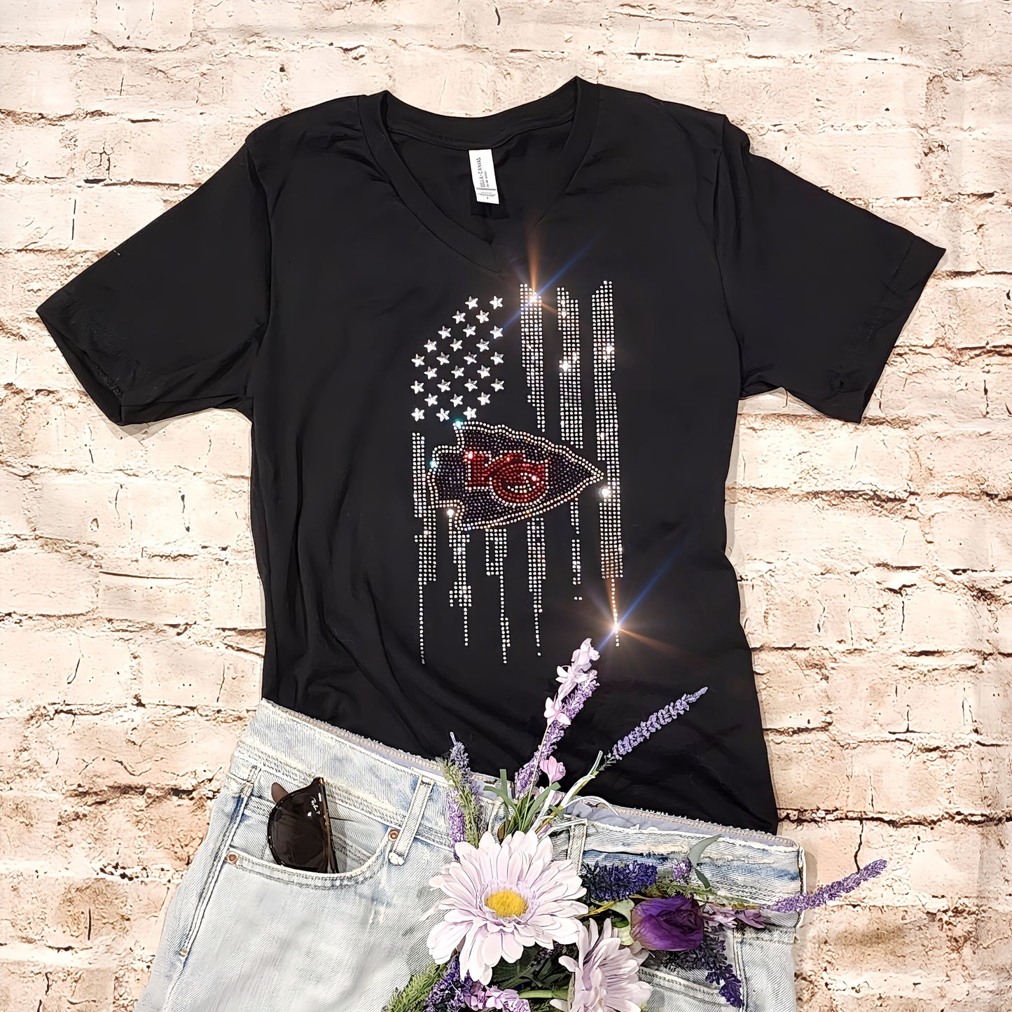 Rhinestone Chiefs Flag Women's Relaxed Fit V-Neck T-shirt Bling Kansas City Chiefs