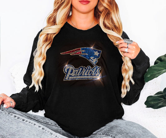 Bling New England Patriots UNISEX Long Sleeve Comfort Colors T-shirt Oversized Shirt