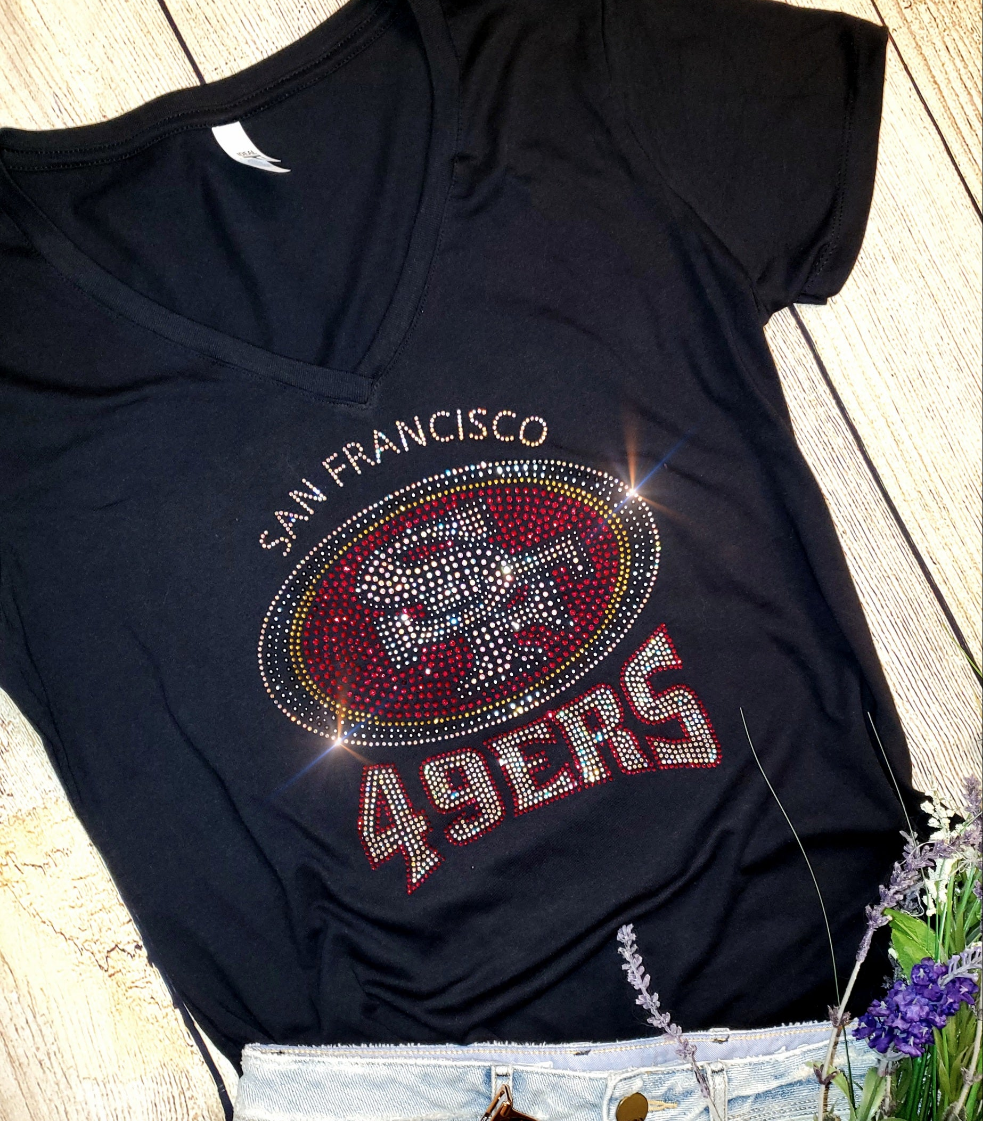 Rhinestone 49ers Women's Relaxed Fit V-Neck T-shirt  Bling San Francisco 49ers Top